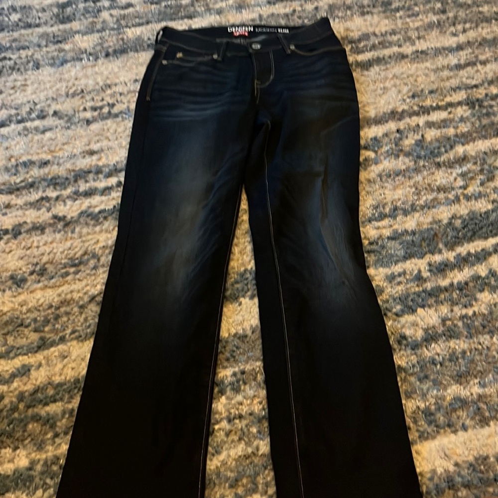 Denizen Levi’s modern slim women’s jeans